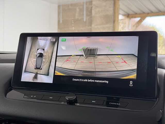 Nissan Qashqai 1.3 DiG-T MH N-Connecta 5dr