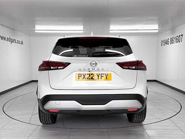 Nissan Qashqai 1.3 DiG-T MH Tekna 5dr