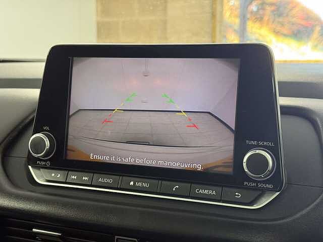 Nissan Qashqai 1.3 DiG-T MH Acenta Premium 5dr