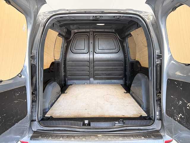 Nissan Townstar L1 1.3 Tekna+ Van