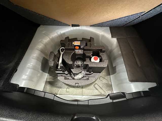 Nissan Micra 1.0 IG-T 92 Tekna 5dr