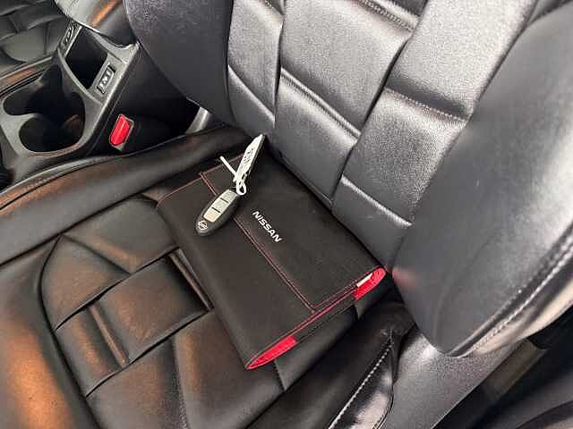 Nissan Qashqai 1.7 dCi Tekna+ 5dr 4WD CVT