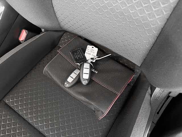 Nissan Juke 1.0 DiG-T 114 N-Connecta 5dr