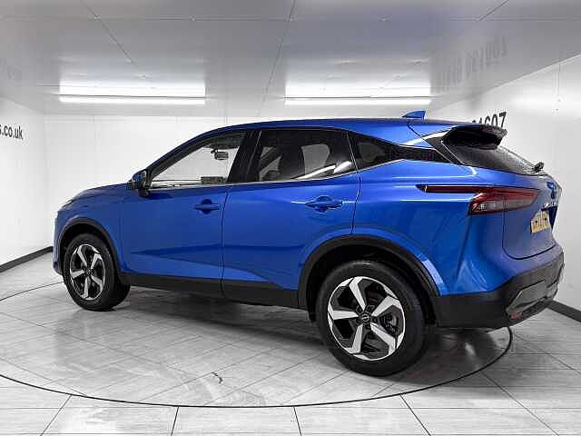 Nissan Qashqai 1.3 DiG-T MH 158 N-Connecta 5dr Xtronic