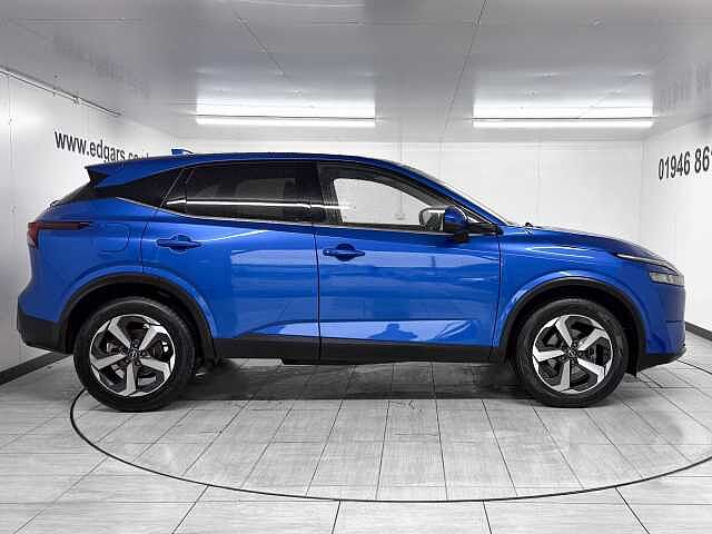 Nissan Qashqai 1.3 DiG-T MH 158 N-Connecta 5dr Xtronic
