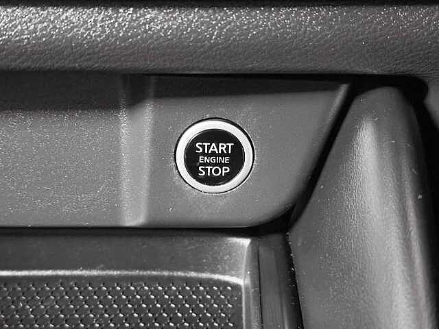 Nissan Qashqai 1.3 DiG-T MH 158 N-Connecta 5dr Xtronic