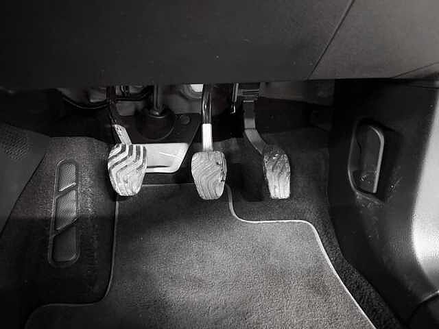 Nissan Qashqai 1.3 DiG-T MH Tekna 5dr