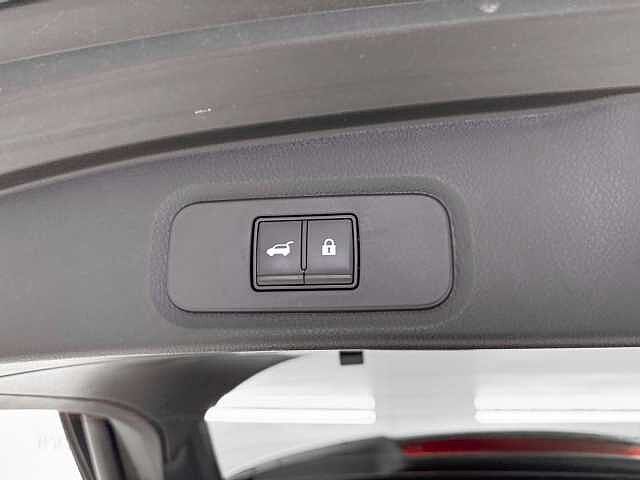 Nissan Qashqai 1.3 DiG-T MH Tekna 5dr