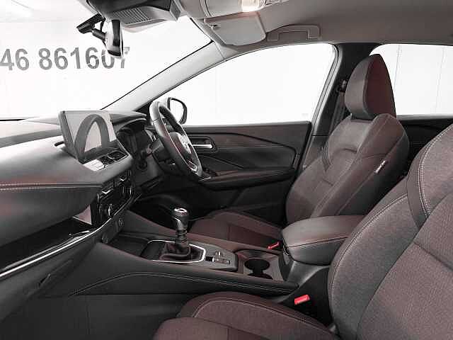 Nissan Qashqai 1.3 DiG-T MH N-Connecta 5dr