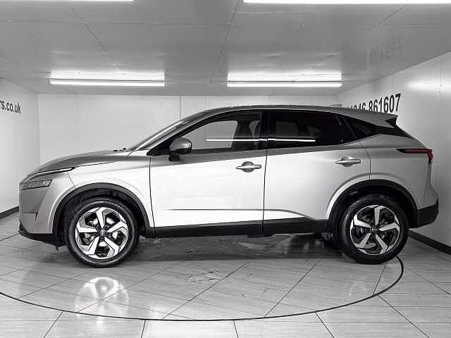 Nissan Qashqai 1.3 DiG-T MH N-Connecta 5dr