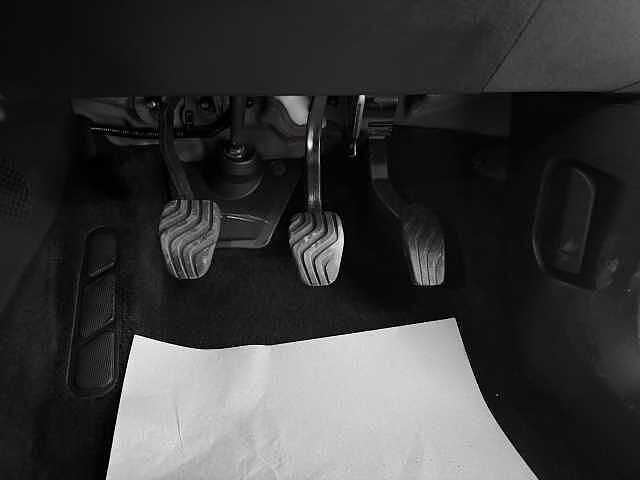 Nissan Qashqai 1.3 DiG-T MH 158 N-Connecta 5dr