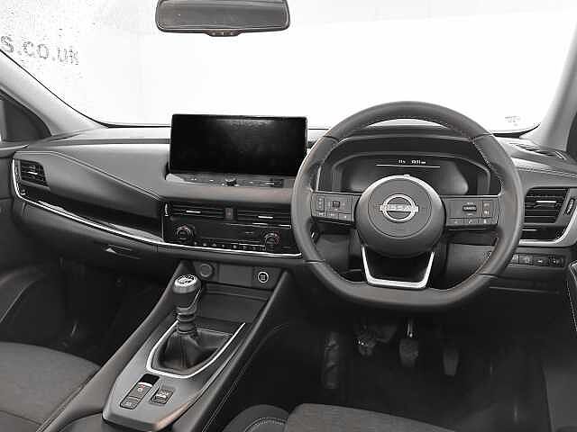 Nissan Qashqai 1.3 DiG-T MH 158 N-Connecta 5dr