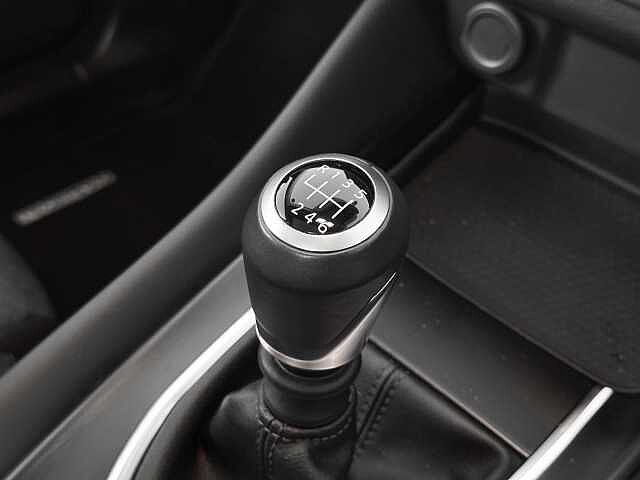 Nissan Qashqai 1.3 DiG-T MH 158 N-Connecta 5dr