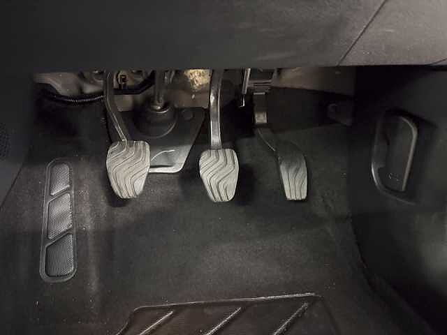 Nissan Qashqai 1.3 DiG-T MH N-Connecta 5dr