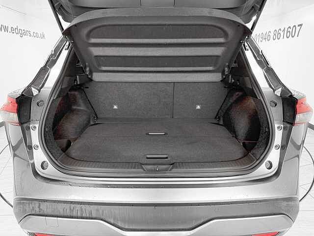 Nissan Qashqai 1.3 DiG-T MH N-Connecta 5dr