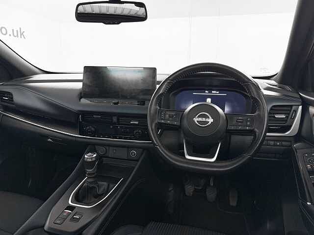 Nissan Qashqai 1.3 DiG-T MH Tekna 5dr