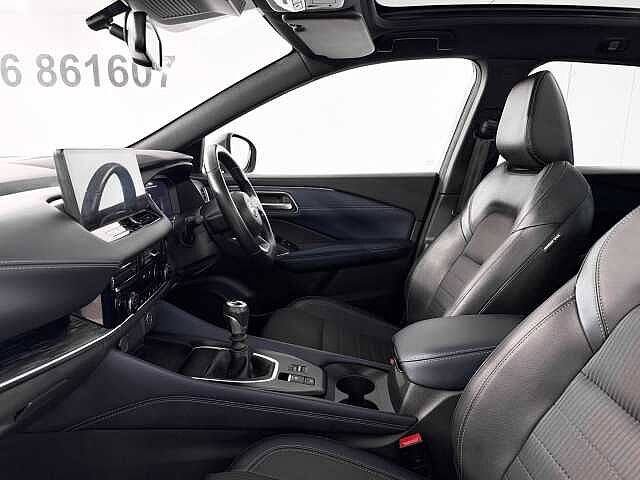 Nissan Qashqai 1.3 DiG-T MH Tekna 5dr