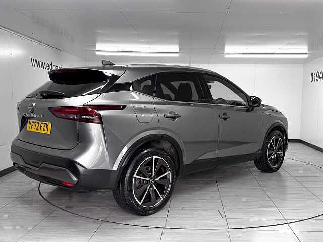 Nissan Qashqai 1.3 DiG-T MH Tekna 5dr