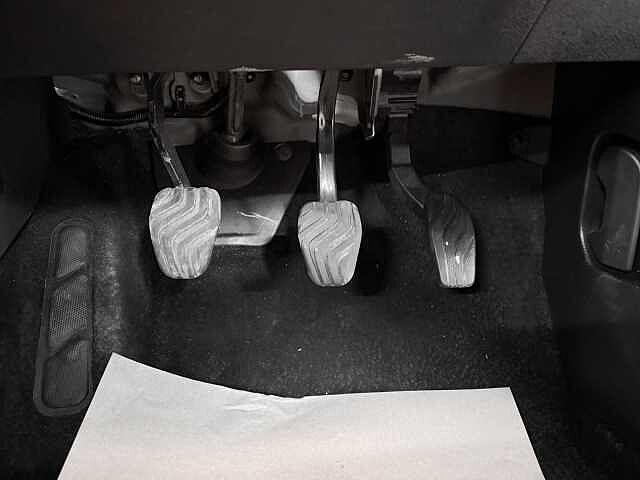 Nissan Qashqai 1.3 DiG-T MH N-Connecta 5dr