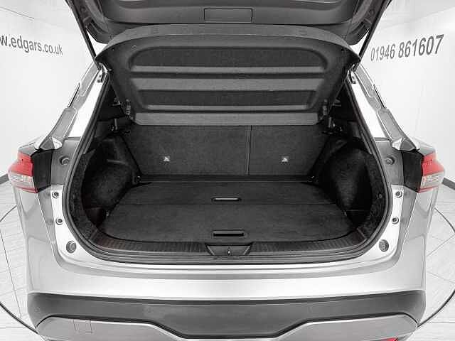 Nissan Qashqai 1.3 DiG-T MH N-Connecta 5dr