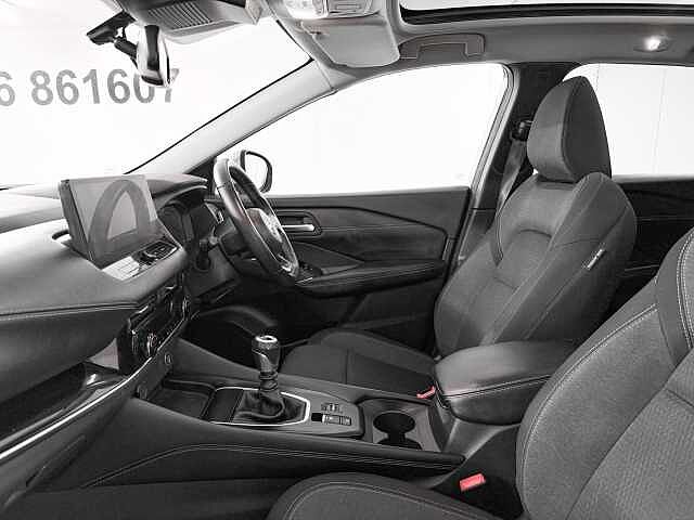 Nissan Qashqai 1.3 DiG-T MH N-Connecta 5dr