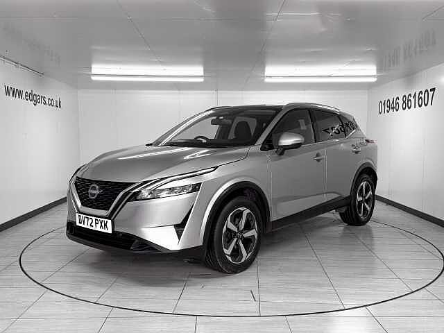 Nissan Qashqai 1.3 DiG-T MH N-Connecta 5dr