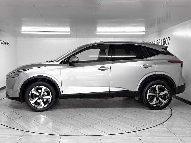 Nissan Qashqai 1.3 DiG-T MH N-Connecta 5dr