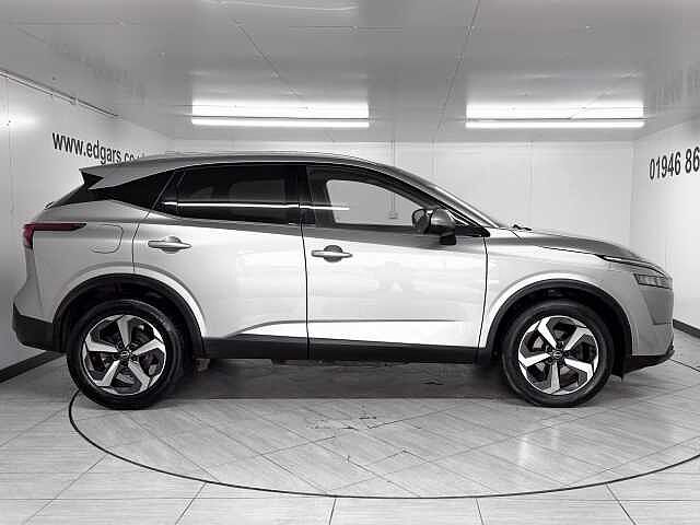 Nissan Qashqai 1.3 DiG-T MH N-Connecta 5dr