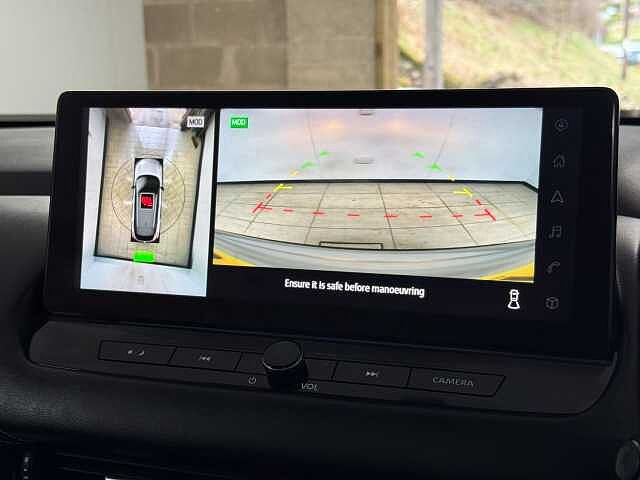 Nissan Qashqai 1.3 DiG-T MH N-Connecta 5dr