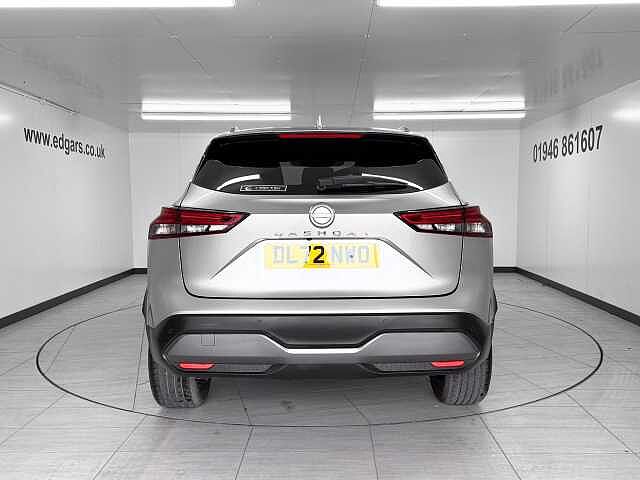 Nissan Qashqai 1.3 DiG-T MH 158 N-Connecta 5dr