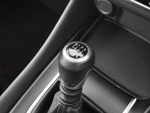 Nissan Qashqai 1.3 DiG-T MH 158 N-Connecta 5dr