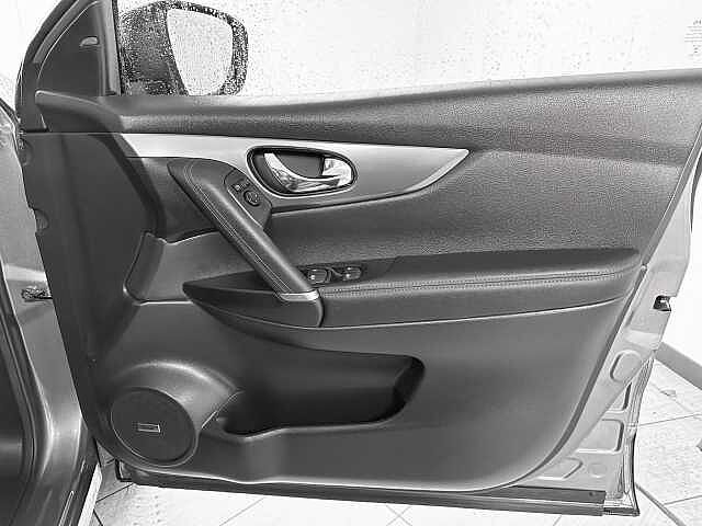 Nissan Qashqai 1.2 DiG-T Tekna 5dr