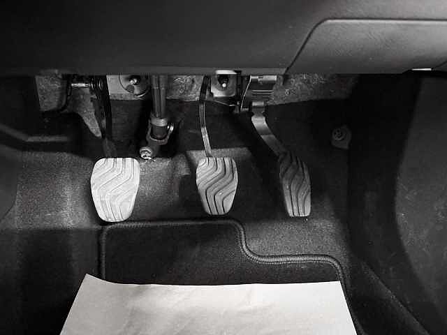 Nissan Juke 1.0 DiG-T 114 Tekna 5dr