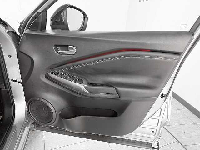 Nissan Juke 1.0 DiG-T 114 Tekna 5dr