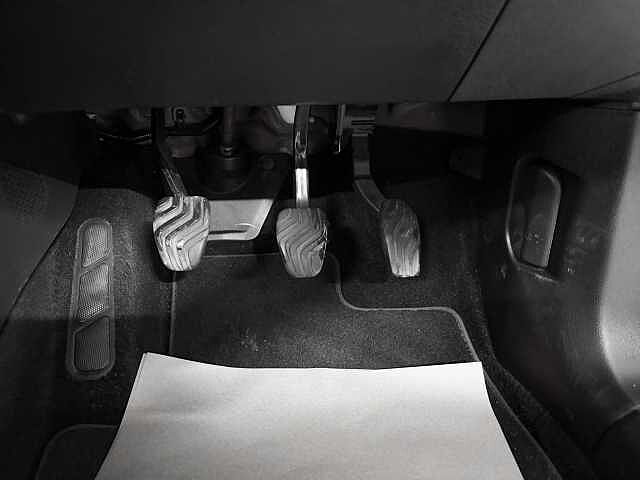 Nissan Qashqai 1.3 DiG-T MH Tekna 5dr