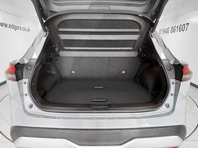 Nissan Qashqai 1.3 DiG-T MH Tekna 5dr