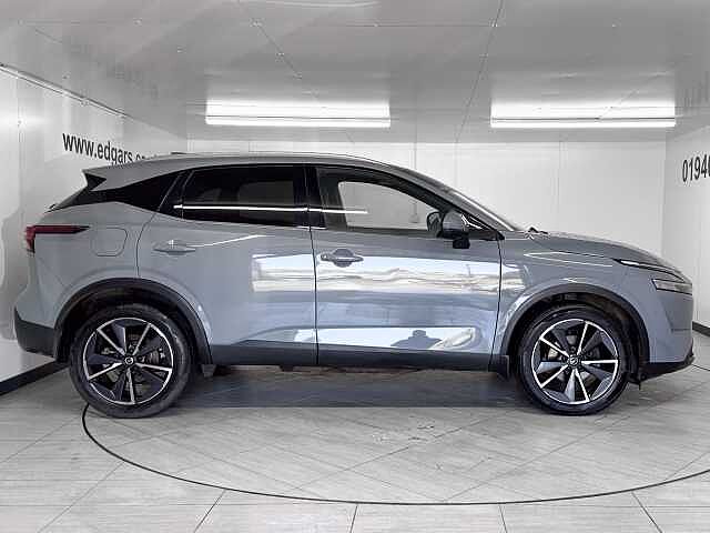 Nissan Qashqai 1.3 DiG-T MH Tekna 5dr